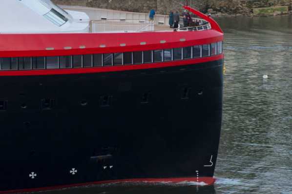 16 March 2020 - 18-02-09 
The front end. Shaped much like some back ends. The unusual shape of cruise ship Fridtjof Nansen.
--------------
Cruise ship Fridtjof Nansen visits Dartmouth